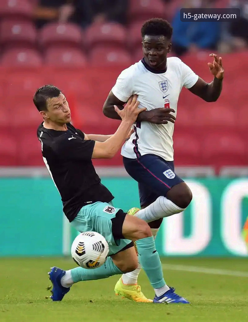 国际友谊赛深度复盘：奥地利5-1大胜加纳，萨比策主导进攻风暴